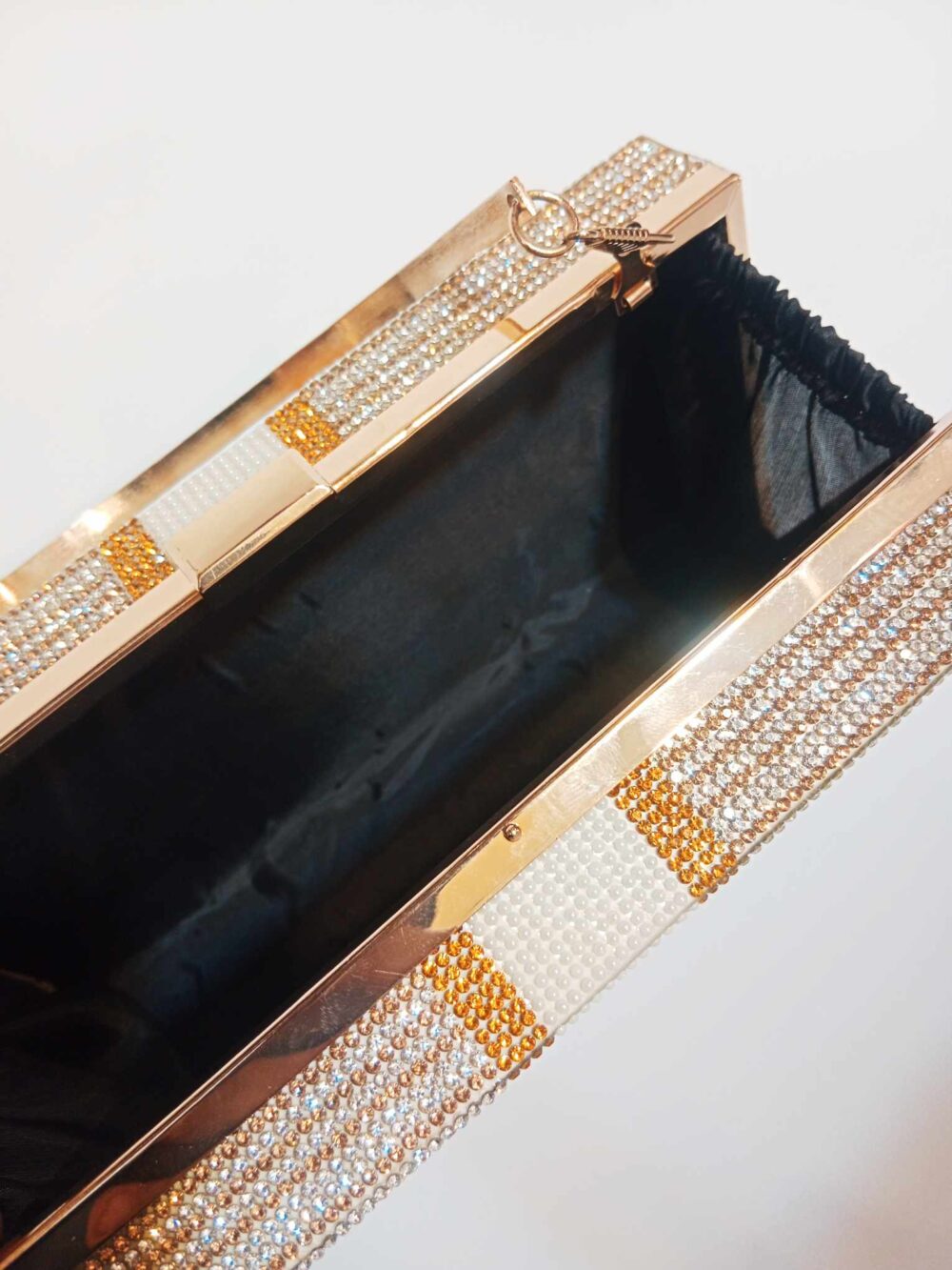 Bridal Clutch Metal Handel Party Use stylish design for girls - Image 5