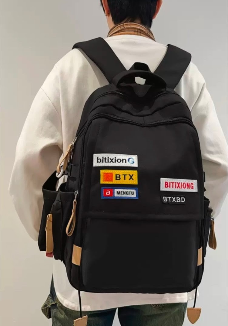 Trendy Casual Backpack for Men & Women – Large Capacity School & Travel Bag